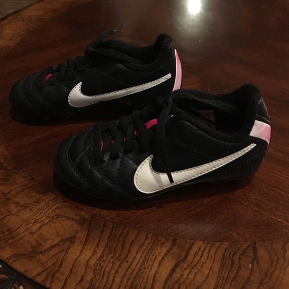 Nike girls cleats