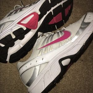 CLOSET CLOSING SOON!!! MAKE YOUR PURCHASE TODAY!