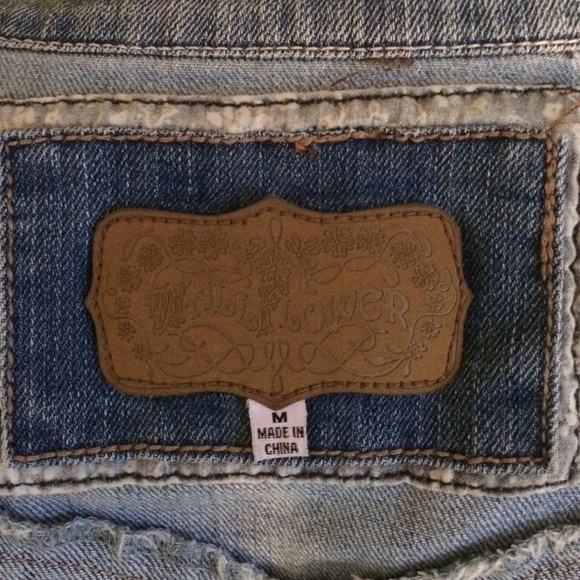 Wallflower Jean Vest. - Picture 3 of 3