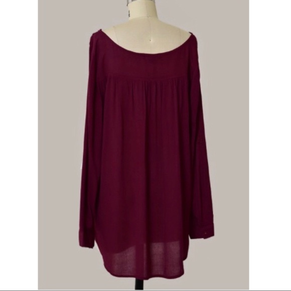 Last❣️Burgundy Lace Up Front LongSleeve Hi Low Top - Picture 3 of 3