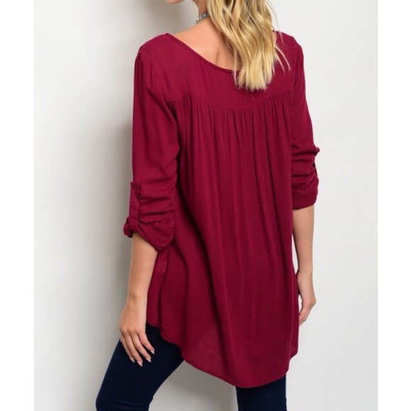 Last❣️Burgundy Lace Up Front LongSleeve Hi Low Top - Picture 2 of 3