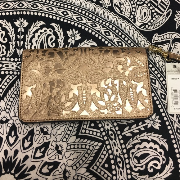 Apt. 9 Handbags - NWT APT 9 WALLET WRISTLET