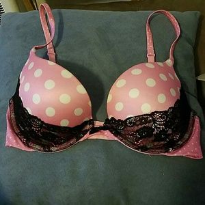 VICTORIA'S SECRET Very Sexy Push Up