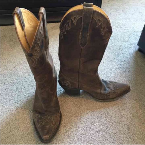 Cavenders real leather cowboy boots