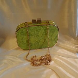 Snakeprint clutch party girl