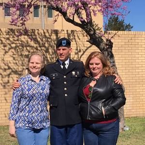 Meet your Posher, Mimi