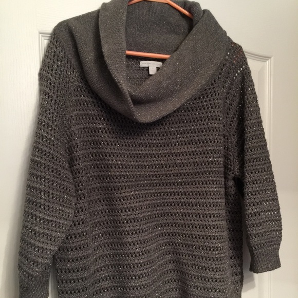 Grey/silver sweater