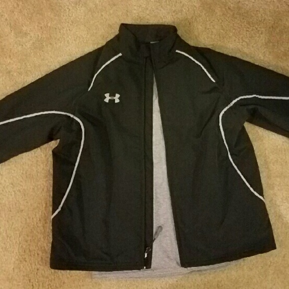UNDER ARMOUR JACKET