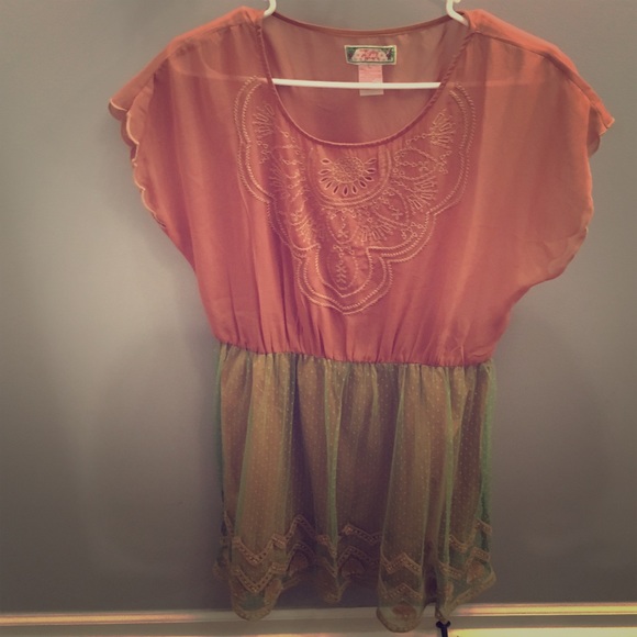 Flying tomato brand dress size L