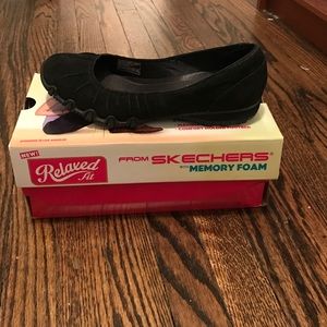 Skechers flats