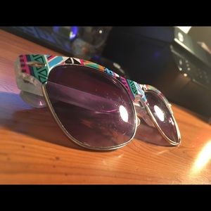 Cute Multicolored Hipster Sunglasses 😎