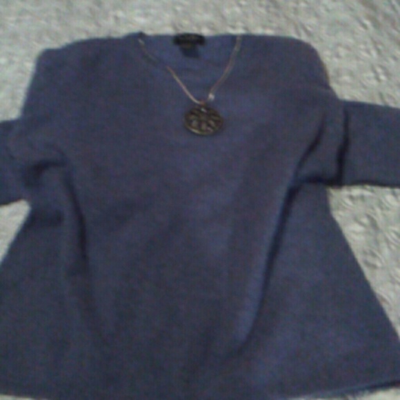 100% CASHMERE SWEATERS - Picture 4 of 4