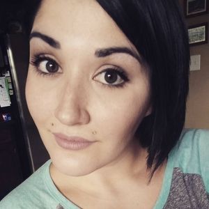 Meet your Posher, Benita