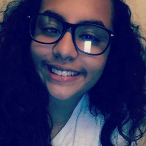 Meet your Posher, Anaely nicole