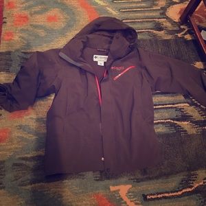 Columbia titanium Olive Green jacket