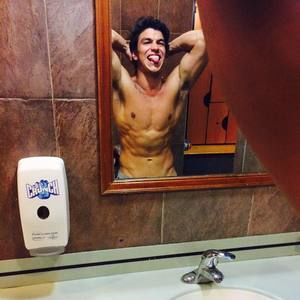 Meet your Posher, Brandon