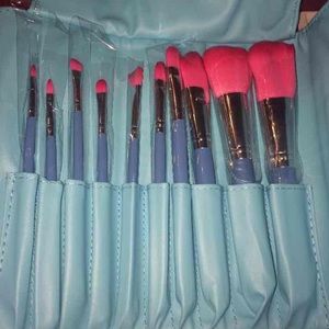 Morphe 10-Piece Vegan Brush Set w/ case