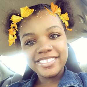 Meet your Posher, Kelisha