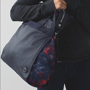 Lululemon Follow Your Bliss Bag