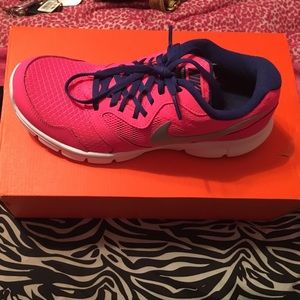 Nike flex experience RN 3