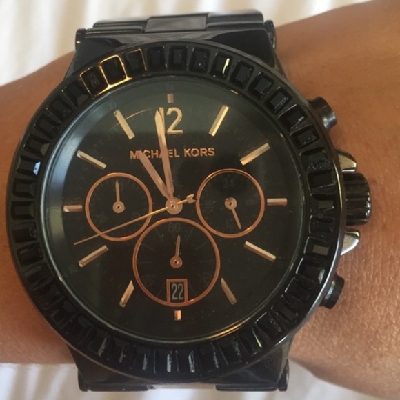 Michael Kors oversized black watch