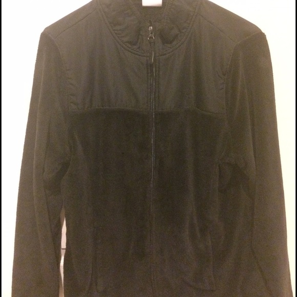 Black fleece jacket