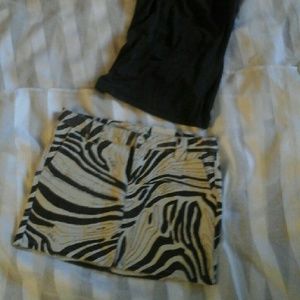 NWT..... Zebra print jean mini skirt