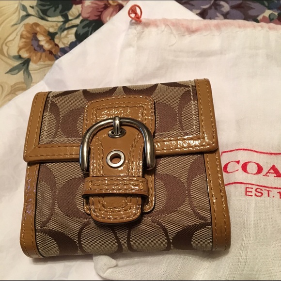 Signature Coach wallet - Picture 1 of 3