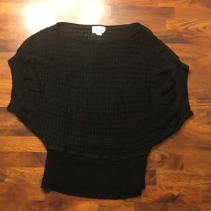 Black short sleeve sweater