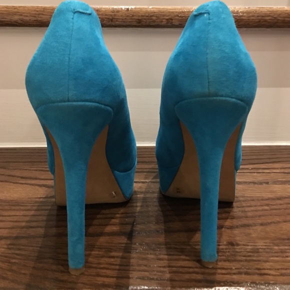 Jessica Simpson heel - Picture 3 of 3