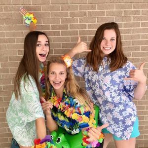 Meet your Posher, Christie