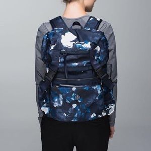 LULULEMON Ink Navy Blue Floral Backpack