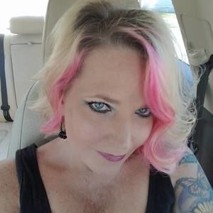 Meet your Posher, Deana