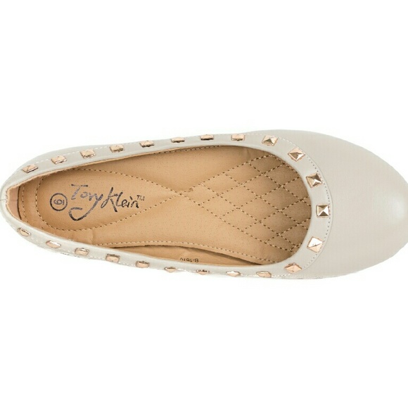 Women Studded Ballet Flats, b-1616 Beige - Picture 2 of 4