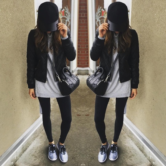 Nike Juvenate Sneakers - Picture 2 of 4