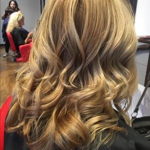 Meet your Posher, Sharon