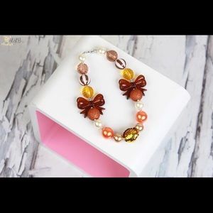 Meet your Posher, Tera