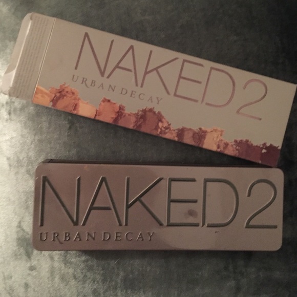 Urban decay naked 2 palette