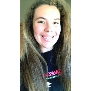 Meet your Posher, Abby