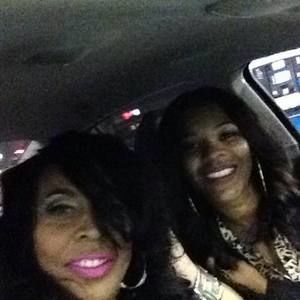 Meet your Posher, Kenisha