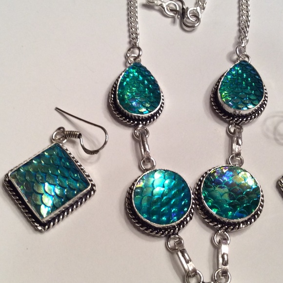 🌹3X H.P.🌹DICHROIC GLASS 925  NECKLACE & EARRINGS - Picture 2 of 4