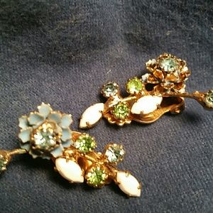 Floral Vintage bouquet clip ons