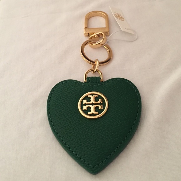 🆕Tory Burch Pebbled Heart Key Fob, Green Leather - Picture 4 of 5
