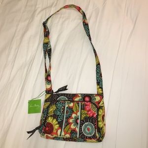 🎁Vera Bradley Little Hipster w. built-in wallet