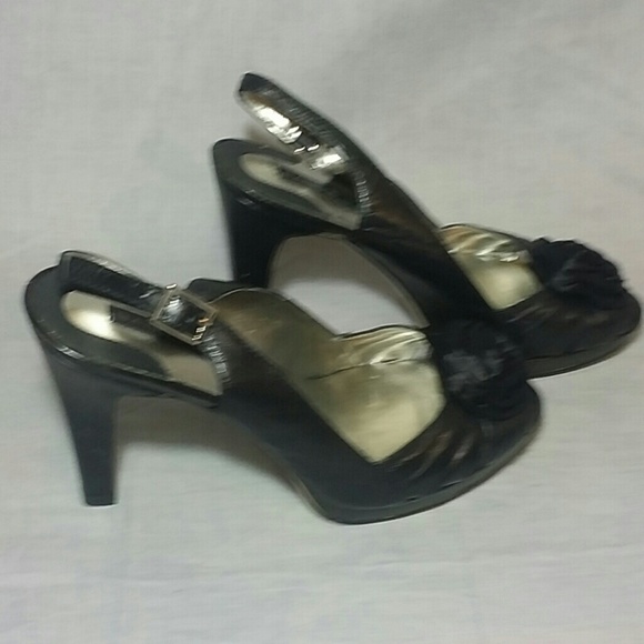 BANDOLINO SANDALS Black 6 M leather Heels 4" - Picture 3 of 4