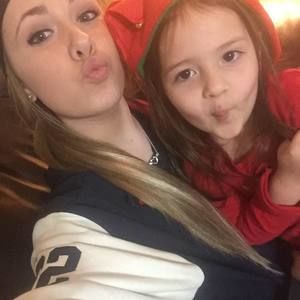 Meet your Posher, Tia