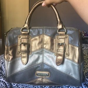 Steve Madden Metallic Handbag 👜