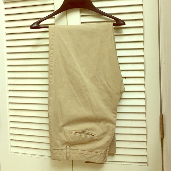 Women's Gap Khaki pants