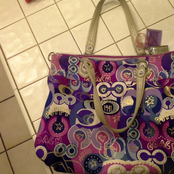 Bag - Picture 2 of 4