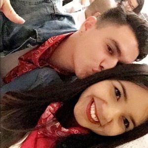 Meet your Posher, Jasmine